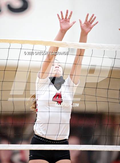 Thumbnail 3 in JV: Lamar vs Martin photogallery.