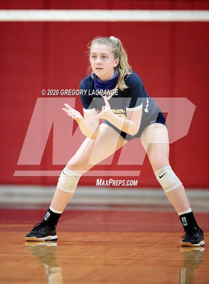 Thumbnail 3 in JV: Lamar vs Martin photogallery.