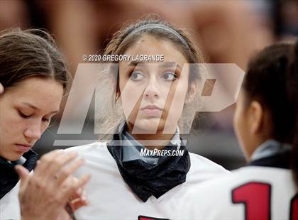 Thumbnail 2 in JV: Lamar vs Martin photogallery.