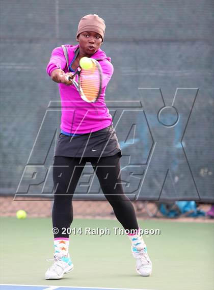 Thumbnail 2 in Saint Francis vs Rocklin (CIF NorCal  Regional Girls Tennis Championships) photogallery.