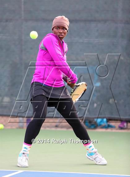 Thumbnail 3 in Saint Francis vs Rocklin (CIF NorCal  Regional Girls Tennis Championships) photogallery.