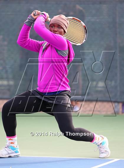 Thumbnail 2 in Saint Francis vs Rocklin (CIF NorCal  Regional Girls Tennis Championships) photogallery.