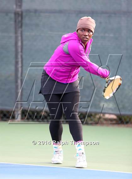 Thumbnail 1 in Saint Francis vs Rocklin (CIF NorCal  Regional Girls Tennis Championships) photogallery.