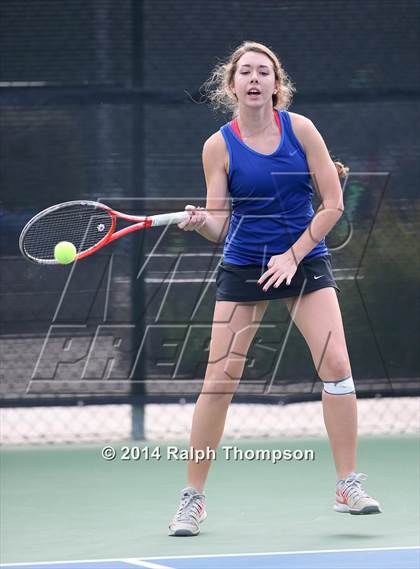 Thumbnail 1 in Saint Francis vs Rocklin (CIF NorCal  Regional Girls Tennis Championships) photogallery.