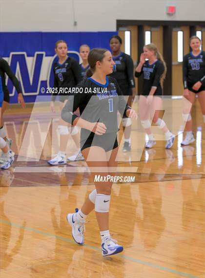 Thumbnail 3 in Katy Taylor vs Bellville (KISD/CFISD Tournament) photogallery.