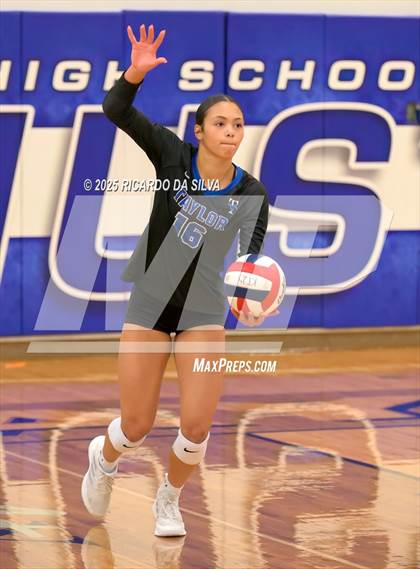 Thumbnail 3 in Katy Taylor vs Bellville (KISD/CFISD Tournament) photogallery.