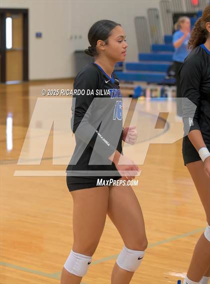 Thumbnail 3 in Katy Taylor vs Bellville (KISD/CFISD Tournament) photogallery.