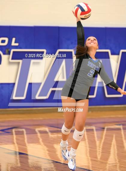 Thumbnail 3 in Katy Taylor vs Bellville (KISD/CFISD Tournament) photogallery.