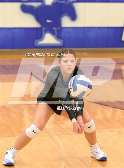 Thumbnail 1 in Katy Taylor vs Bellville (KISD/CFISD Tournament) photogallery.