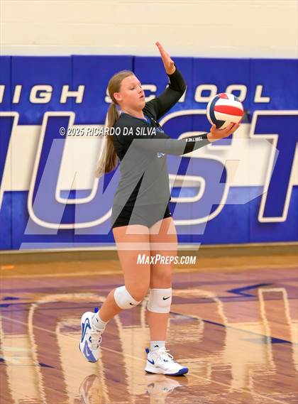 Thumbnail 3 in Katy Taylor vs Bellville (KISD/CFISD Tournament) photogallery.