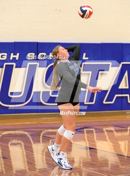 Thumbnail 2 in Katy Taylor vs Bellville (KISD/CFISD Tournament) photogallery.