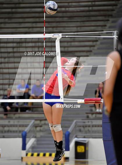 Thumbnail 2 in Jefferson vs Lanier [Sidney] photogallery.