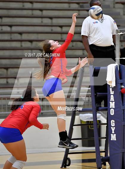 Thumbnail 2 in Jefferson vs Lanier [Sidney] photogallery.