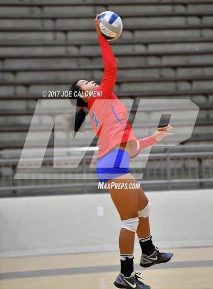 Thumbnail 3 in Jefferson vs Lanier [Sidney] photogallery.