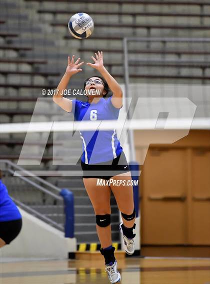 Thumbnail 2 in Jefferson vs Lanier [Sidney] photogallery.