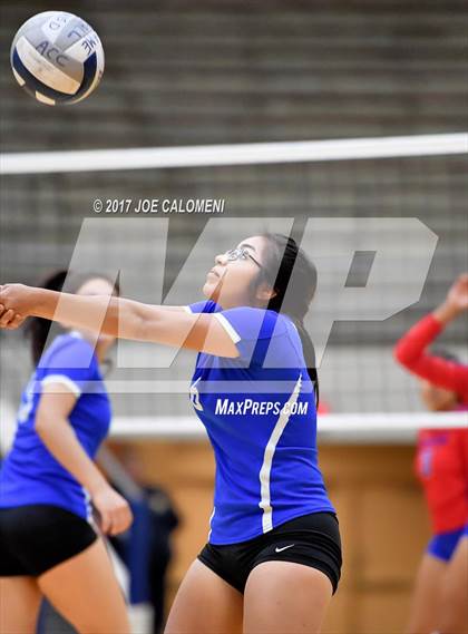 Thumbnail 1 in Jefferson vs Lanier [Sidney] photogallery.