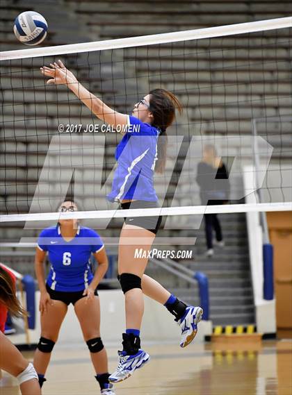 Thumbnail 1 in Jefferson vs Lanier [Sidney] photogallery.