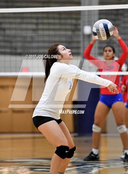 Thumbnail 3 in Jefferson vs Lanier [Sidney] photogallery.