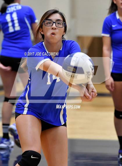 Thumbnail 3 in Jefferson vs Lanier [Sidney] photogallery.
