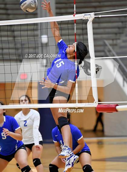 Thumbnail 1 in Jefferson vs Lanier [Sidney] photogallery.