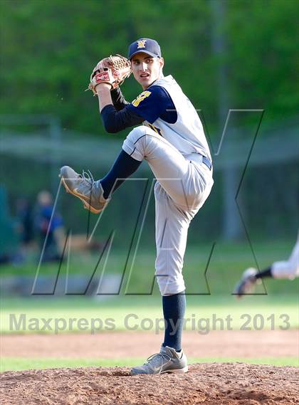 Thumbnail 3 in Weston @ Joel Barlow photogallery.