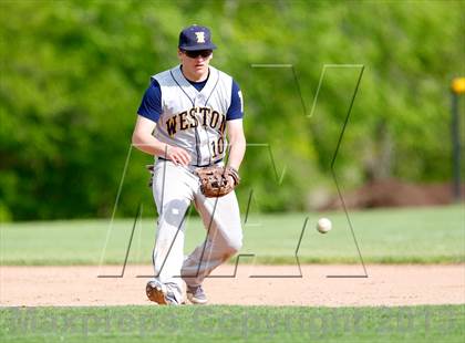 Thumbnail 3 in Weston @ Joel Barlow photogallery.
