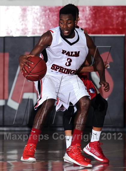 Thumbnail 2 in King [Dr. Martin Luther] vs Palm Springs (MaxPreps Holiday Classic) photogallery.