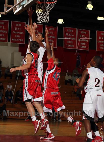 Thumbnail 2 in King [Dr. Martin Luther] vs Palm Springs (MaxPreps Holiday Classic) photogallery.