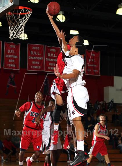 Thumbnail 1 in King [Dr. Martin Luther] vs Palm Springs (MaxPreps Holiday Classic) photogallery.