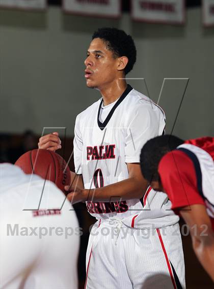 Thumbnail 2 in King [Dr. Martin Luther] vs Palm Springs (MaxPreps Holiday Classic) photogallery.