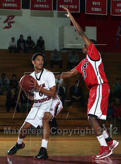 Thumbnail 3 in King [Dr. Martin Luther] vs Palm Springs (MaxPreps Holiday Classic) photogallery.