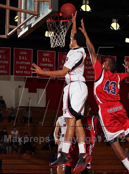 Thumbnail 1 in King [Dr. Martin Luther] vs Palm Springs (MaxPreps Holiday Classic) photogallery.