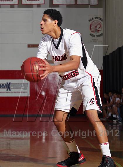 Thumbnail 3 in King [Dr. Martin Luther] vs Palm Springs (MaxPreps Holiday Classic) photogallery.