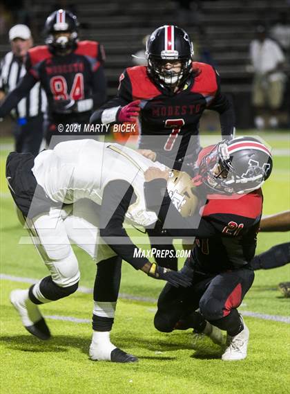 Thumbnail 2 in Stagg @ Modesto photogallery.
