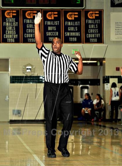 Thumbnail 2 in American Fork vs. Tampa Catholic (MaxPreps Holiday Classic) photogallery.