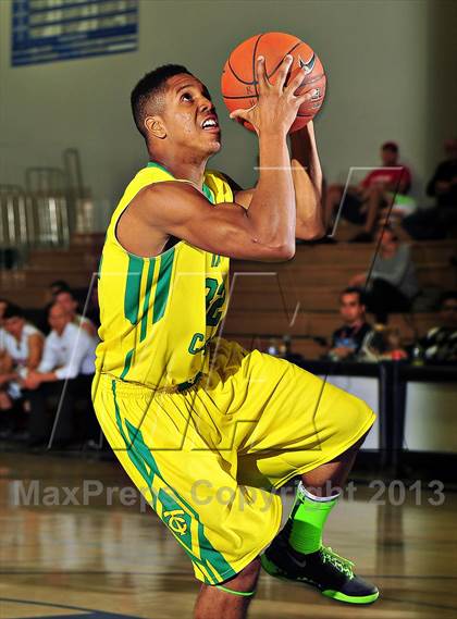 Thumbnail 2 in American Fork vs. Tampa Catholic (MaxPreps Holiday Classic) photogallery.