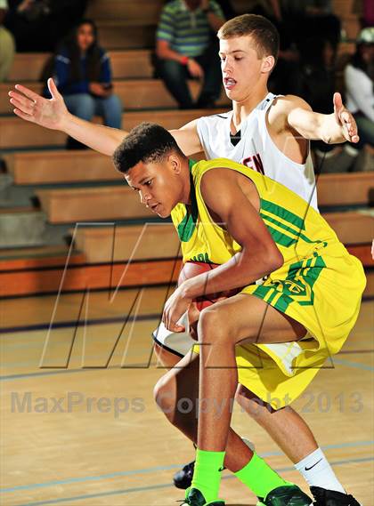 Thumbnail 1 in American Fork vs. Tampa Catholic (MaxPreps Holiday Classic) photogallery.