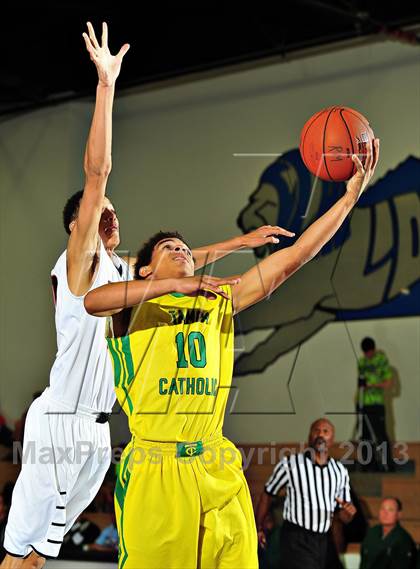 Thumbnail 1 in American Fork vs. Tampa Catholic (MaxPreps Holiday Classic) photogallery.