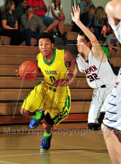 Thumbnail 3 in American Fork vs. Tampa Catholic (MaxPreps Holiday Classic) photogallery.