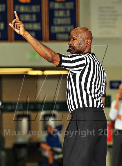 Thumbnail 3 in American Fork vs. Tampa Catholic (MaxPreps Holiday Classic) photogallery.