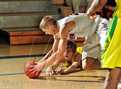 Thumbnail 2 in American Fork vs. Tampa Catholic (MaxPreps Holiday Classic) photogallery.
