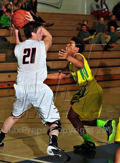 Thumbnail 1 in American Fork vs. Tampa Catholic (MaxPreps Holiday Classic) photogallery.