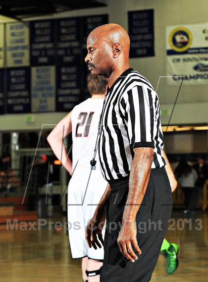 Thumbnail 2 in American Fork vs. Tampa Catholic (MaxPreps Holiday Classic) photogallery.