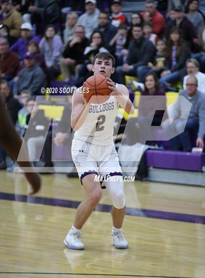 Thumbnail 1 in London vs Bloom Carroll (OHSAA D2 Sectional Final) photogallery.