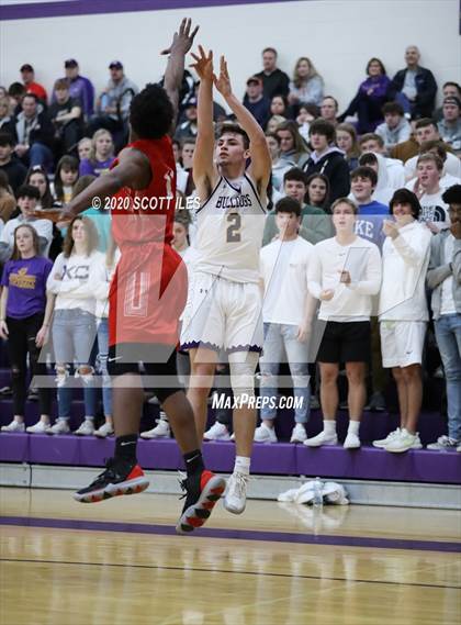 Thumbnail 1 in London vs Bloom Carroll (OHSAA D2 Sectional Final) photogallery.