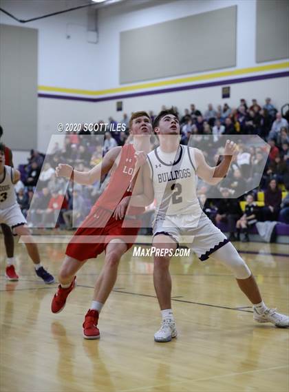 Thumbnail 1 in London vs Bloom Carroll (OHSAA D2 Sectional Final) photogallery.