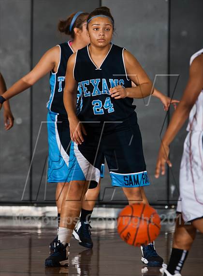 Thumbnail 1 in Sam Rayburn @ Dobie (McDonald's Texas Invitational) photogallery.