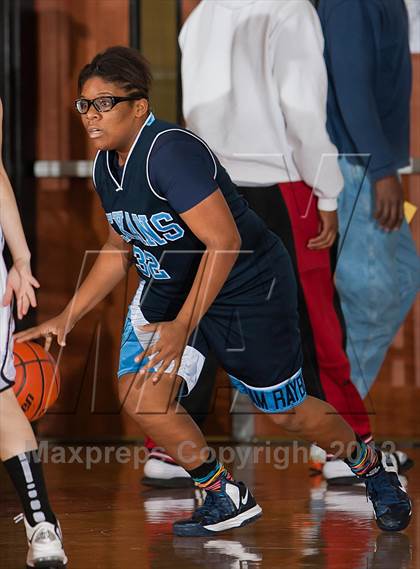 Thumbnail 1 in Sam Rayburn @ Dobie (McDonald's Texas Invitational) photogallery.