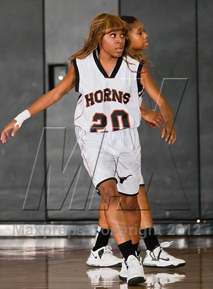 Thumbnail 2 in Sam Rayburn @ Dobie (McDonald's Texas Invitational) photogallery.