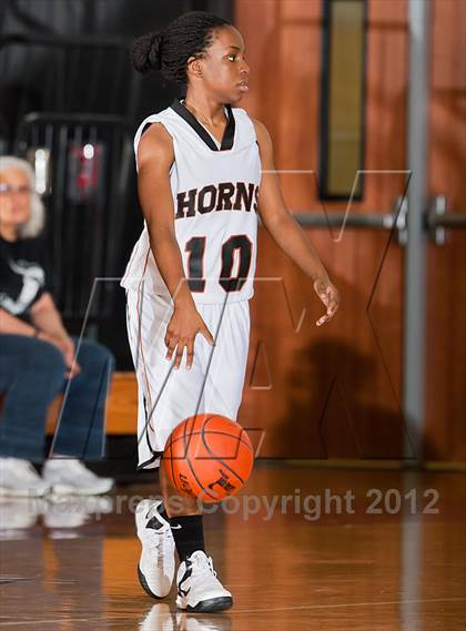 Thumbnail 3 in Sam Rayburn @ Dobie (McDonald's Texas Invitational) photogallery.